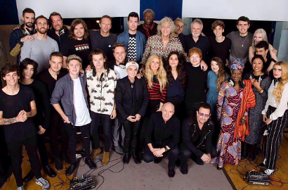 'Do They Know It's Christmas?' Ed Sheeran Cs di Band AID 30 Laku Keras