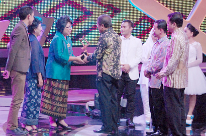 'Para Pencari Tuhan 8' dan 'Mata Najwa' Menang KPI Awards 2014