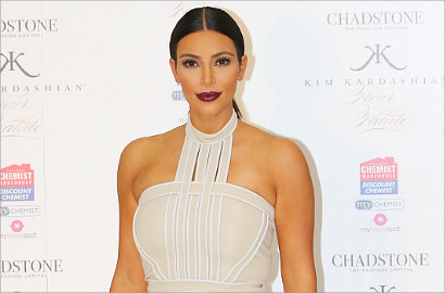 Kim Kardashian Dukung Putrinya Foto Bugil Saat Dewasa