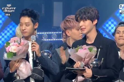 Akhiri Tugas MC 'M Countdown', Jung Joon Young dan Ahn Jae Hyun Diisengi