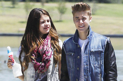 Cinta Mati, Justin Bieber Ingin Taklukkan Hati Selena Gomez Lagi