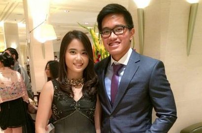 Rangkul Cewek Cantik, Kaesang Bikin Patah Hati Banyak Gadis