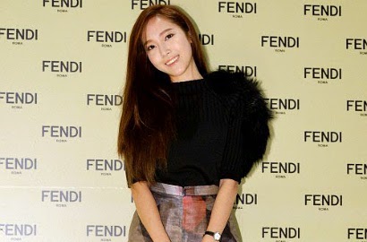Jessica Muncul Pertama di Korea Usai Keluar dari SNSD