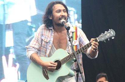 Ello Gandeng Idola Untuk Kolaborasi di Album Terbaru