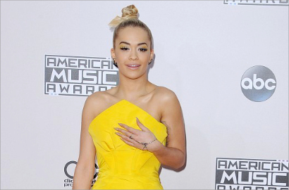 Intip Rambut Bob Rita Ora untuk Film 'Fifty Shades of Grey'