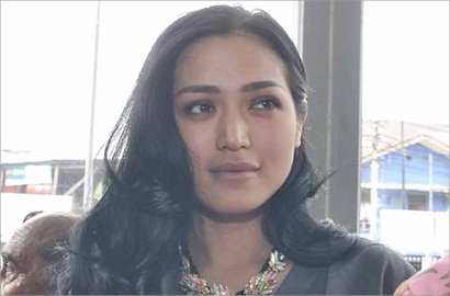 Jessica Iskandar Mulai Berani Pamer Foto Wajah Sang Anak