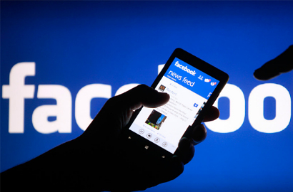 Remaja Dunia Sudah Mulai Bosan Pakai Facebook