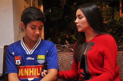 Angelica Pieters dan Teuku Rassya Jatuh Cinta di 'Cerita Cinta'