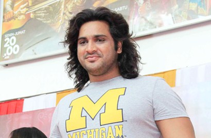 Penonton Geli Saurav Gurjar Tidak Muat Masuk Gang di 'New Eat Bulaga'