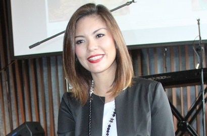 Pensiun Jadi Model, Aline Adita Ingin Tekuni Dunia Presenter dan Akting