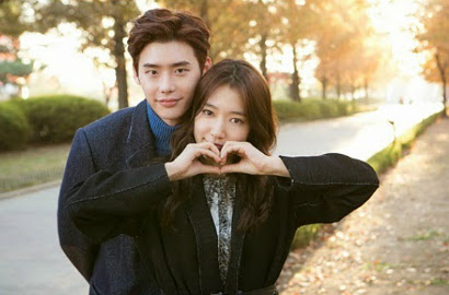Lee Jong Suk Peluk Mesra Park Shin Hye di Foto Terbaru 'Pinocchio'