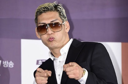 Park Joon Hyung g.o.d Akui Pacaran dengan Wanita 13 Tahun Lebih Muda