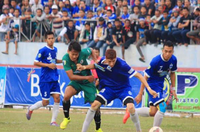 Banding Klub Sepakbola Gajah Ditolak Komding