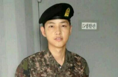 Song Joong Ki Terima Rp 11 Miliar Walau Masih Jalani Wamil