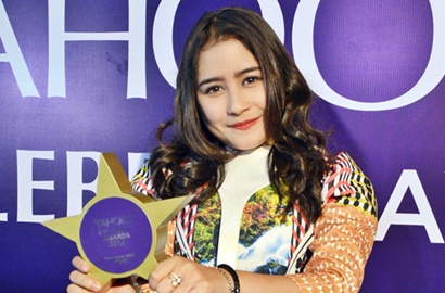 Prilly Latuconsina Cerita Pengalaman Jatuh Cinta di Single 'Falling In Love'