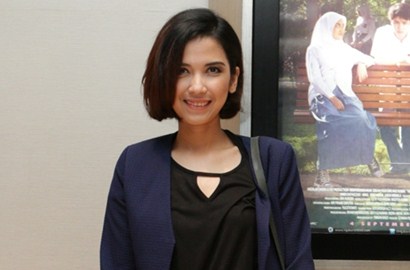 Dinda Kanya Dewi Sudah Punya Firasat Sebelum Ibunya Meninggal