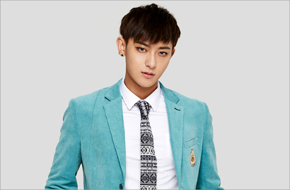 Tao EXO Tulis Pesan untuk Haters di Weibo