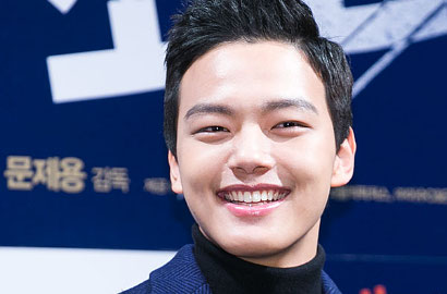 Yeo Jin Goo Terima Ajakan Park Bo Young Mesra-Mesraan di Film