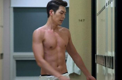 Kim Woo Bin Buka-Bukaan Soal Adegan Mandi di 'The Technicians'