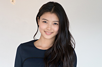 Kim Yoo Jung Ditawari Peran Lawan Bullying di 'Angry Mom'
