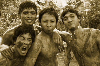 Unggah Foto Reuni Pemain, 'Jomblo' Akan Dibuat Sekuel?