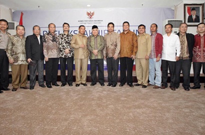 Dampak Kurang Baik, KPI Akan Pindah Jam Tayang Infotainment TV