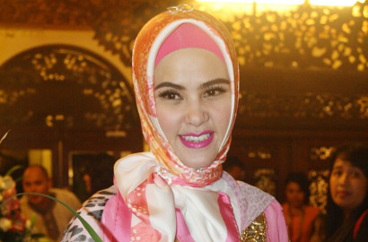 Angel Lelga Sebut Arisan Ibu-ibu Menteri Beda dengan Sosialita