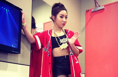 Serius Kuliah, Minzy 2NE1 Raih Nilai A Plus