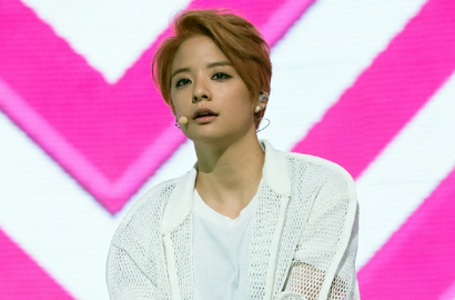 Ailee Menang, Amber f(x) Tepati Janji Pakai Rok dan Sepatu Hak Tinggi
