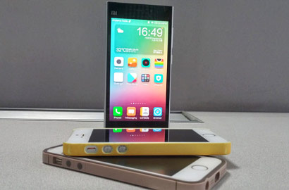 Xiaomi Siap Saingi Galaxy Note Edge dengan Smartphone 'Bengkok' Ini