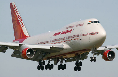 Naik Gratis, Anak Bos Maskapai India Serobot Kursi Pilot