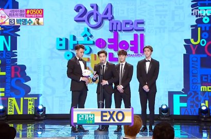 EXO Kaget Menangi 'Popularity Award' di MBC Entertainment Awards 2014