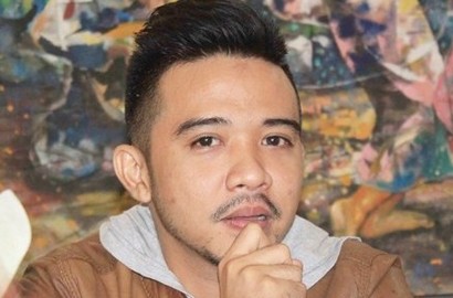 Roby 'Geisha' Mendadak Tunangan