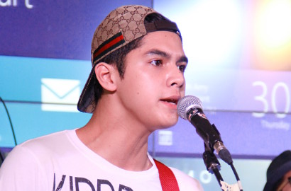 Al Ghazali Tampil Memukau di Malam Pergantian Tahun