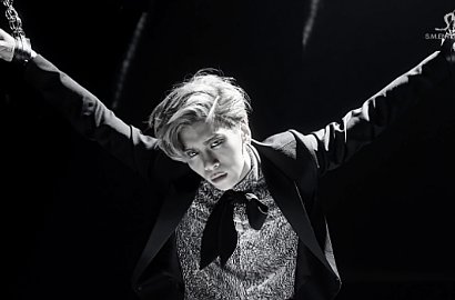 Jonghyun SHINee Berlutut Diborgol di Teaser MV Solo 'Base'