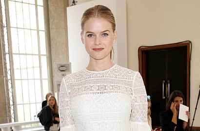 Alice Eve 'Star Trek Into Darkness' Resmi Nikahi Alex Cowper-Smith