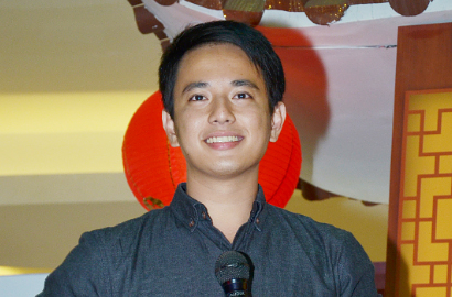 Billy Davidson Terima Tantangan Sutradara Bintangi 'Diam-Diam Suka'
