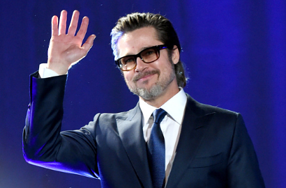 Brad Pitt Ajak Nyanyi Bareng di Palm Springs International Film Festival 2015