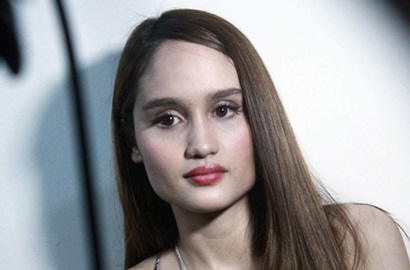 Ini Kisah Cinta Laura Saat Tahun Baru di Bali