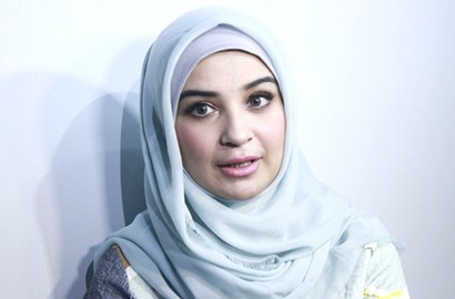 Berjenggot, Teuku Wisnu Hati-Hati Diminta Pelukan di Sinetron