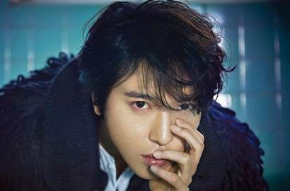 Yong Hwa CN Blue Gaet Yong Dong Geun Jadi Idol Pertama di Album Solonya