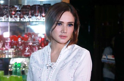 Mulan Jameela Deg-Degan Jelang Operasi Mata