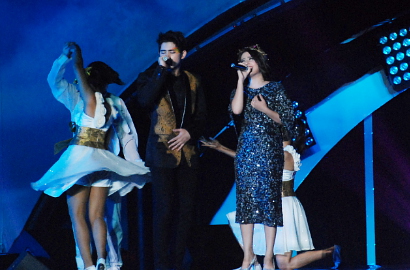 Mesranya Aliando dan Prilly Latuconsina Duet Bareng di Konser HUT Indosiar Ke-20