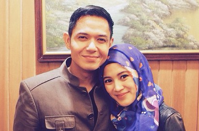 Dude Harlino Makin Rajin 'Bisik Janin' Jelang Persalinan Alyssa