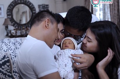 Bahagianya Anang dan Ashanty Jadi Orangtua di MV 'Anakku'