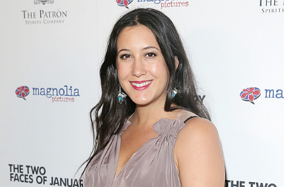 Vanessa Carlton Lahirkan Anak Pertama