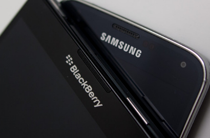 BlackBerry Menampik Perusahaannya Bakal Dibeli Samsung
