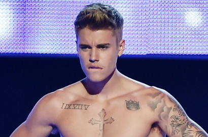 Bertubuh Atletis, Justin Bieber Ditawari Main Film Porno Gay