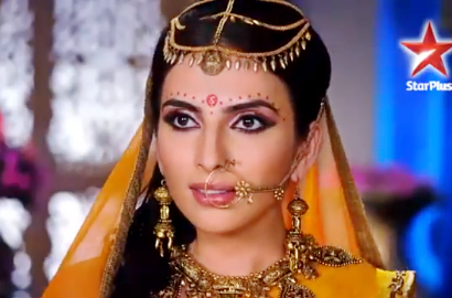 Mansi Sharma 'Mahabharata' Liburan di Bali