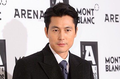 Jung Woo Sung Akan Hadapi 'Monster' di Film Baru 'Jakseoui Byeon'